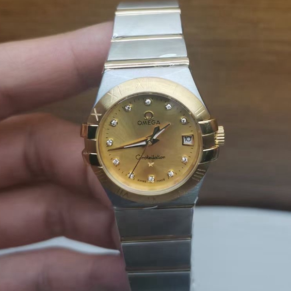 オメガ時計正面デザイン